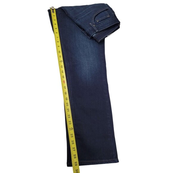 Lee Legendary Women's Regular Straight Leg Mid-Rise Jean Nightshade 10 Medium - Picture 9 of 9